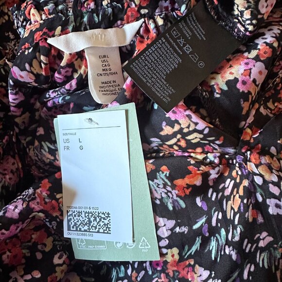 NWT - H&M Floral Tie Detail Blouse - Picture 6 of 7